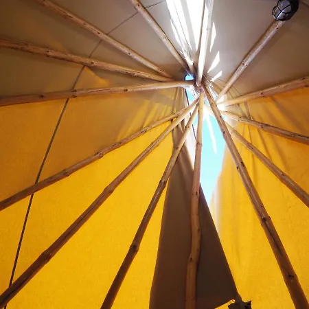 Teepee Costa * 廷达亚